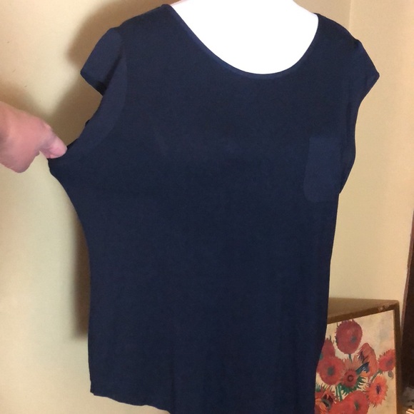CALVIN KLEIN Size XL Soft 1-pocket Rounded Hem Stretchy Rounded-Neck $59 NEW - Picture 2 of 10